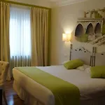 パラシオ バルデラバノス 4* Ávila