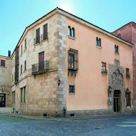 Palacio Valderrabanos 4*