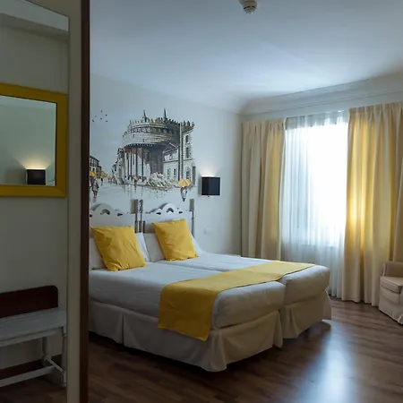 Hotel Palacio Valderrabanos 4*