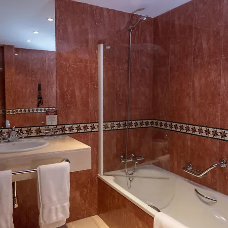 Palacio Valderrabanos Hotell 4*