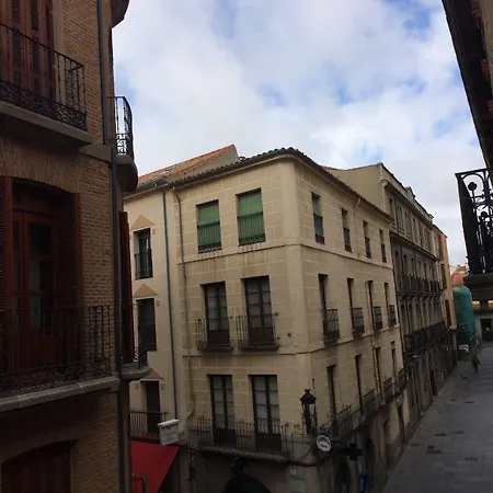 Palacio Valderrabanos 4*