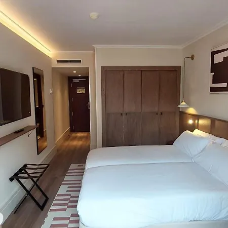 Otel Palacio Valderrabanos 4*