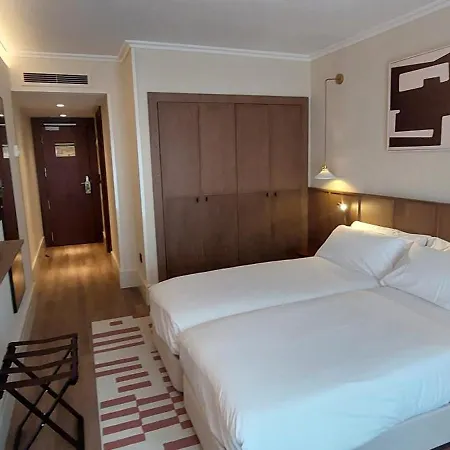 Palacio Valderrabanos Otel Ávila