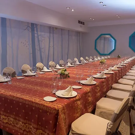 Palacio Valderrabanos 4*