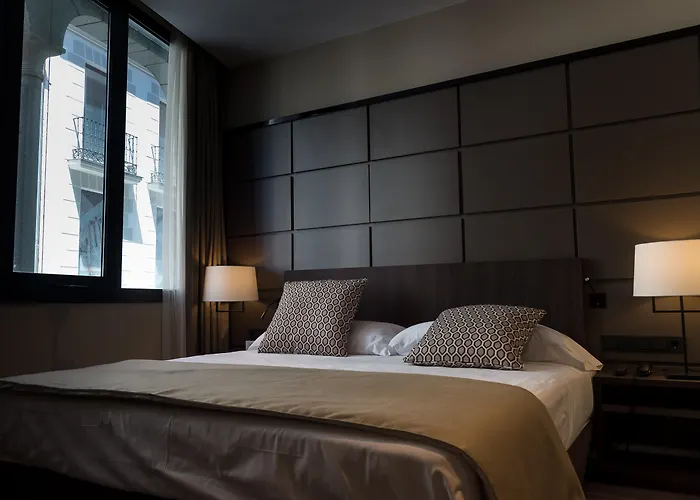 瓦尔德拉巴内斯皇宫酒店 Ávila