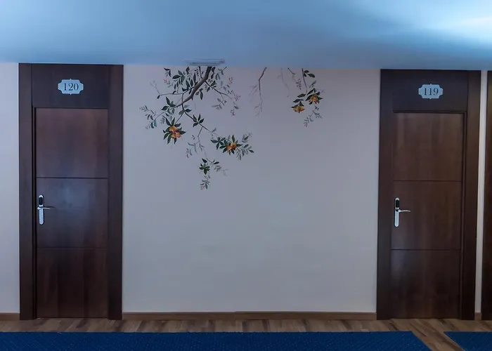 Hotel Palacio Valderrabanos 4*