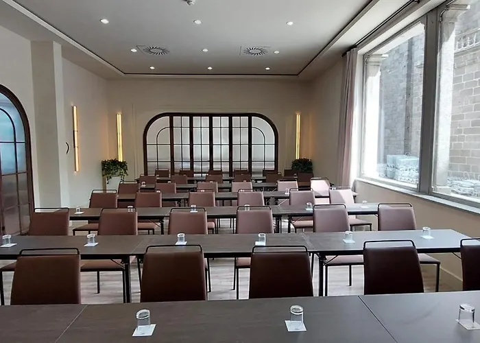 Palacio Valderrabanos Hotel