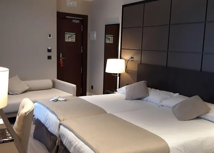 Palacio Valderrabanos 4*