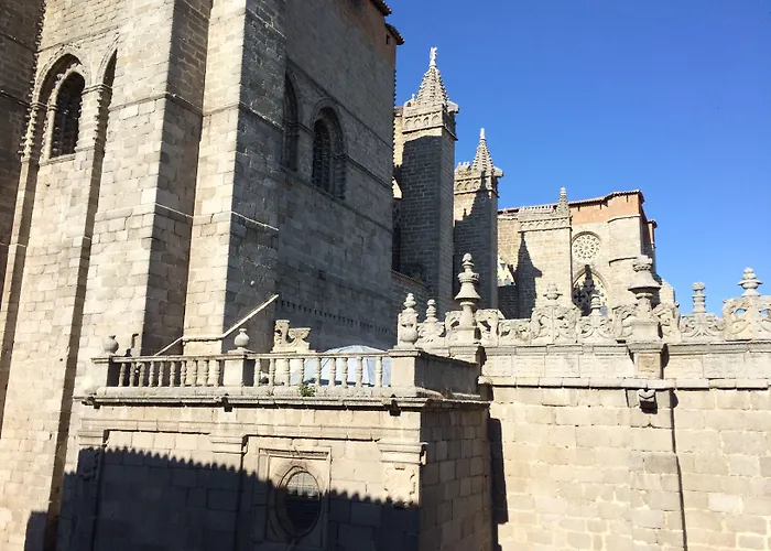 Hotel Palacio Valderrabanos 4*