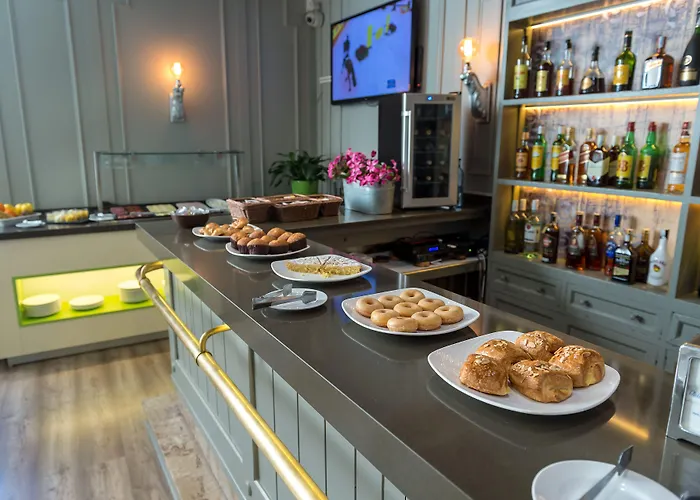 瓦尔德拉巴内斯皇宫酒店 酒店 Ávila