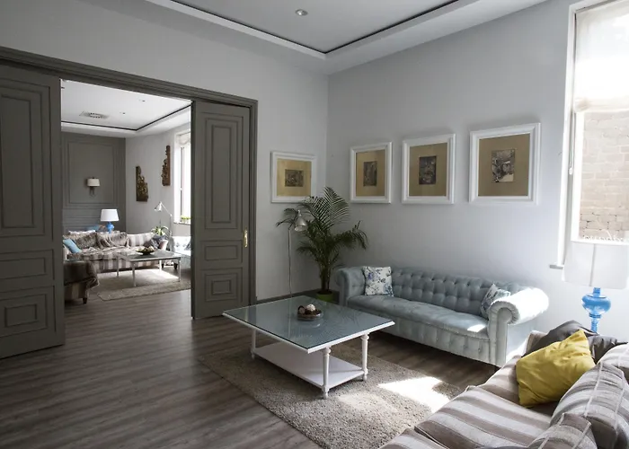 Hotel Palacio Valderrabanos 4*