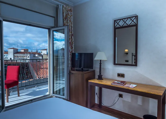 Palacio Valderrabanos 4*