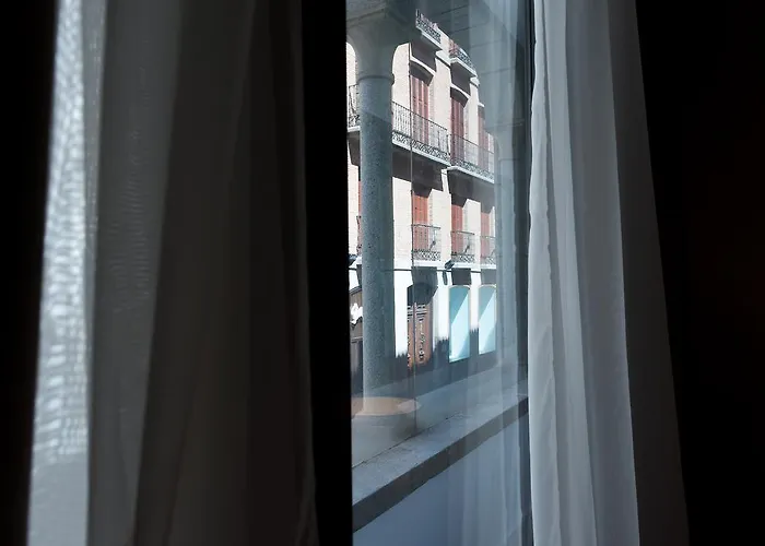 팔라시아 발데라바노스 Ávila